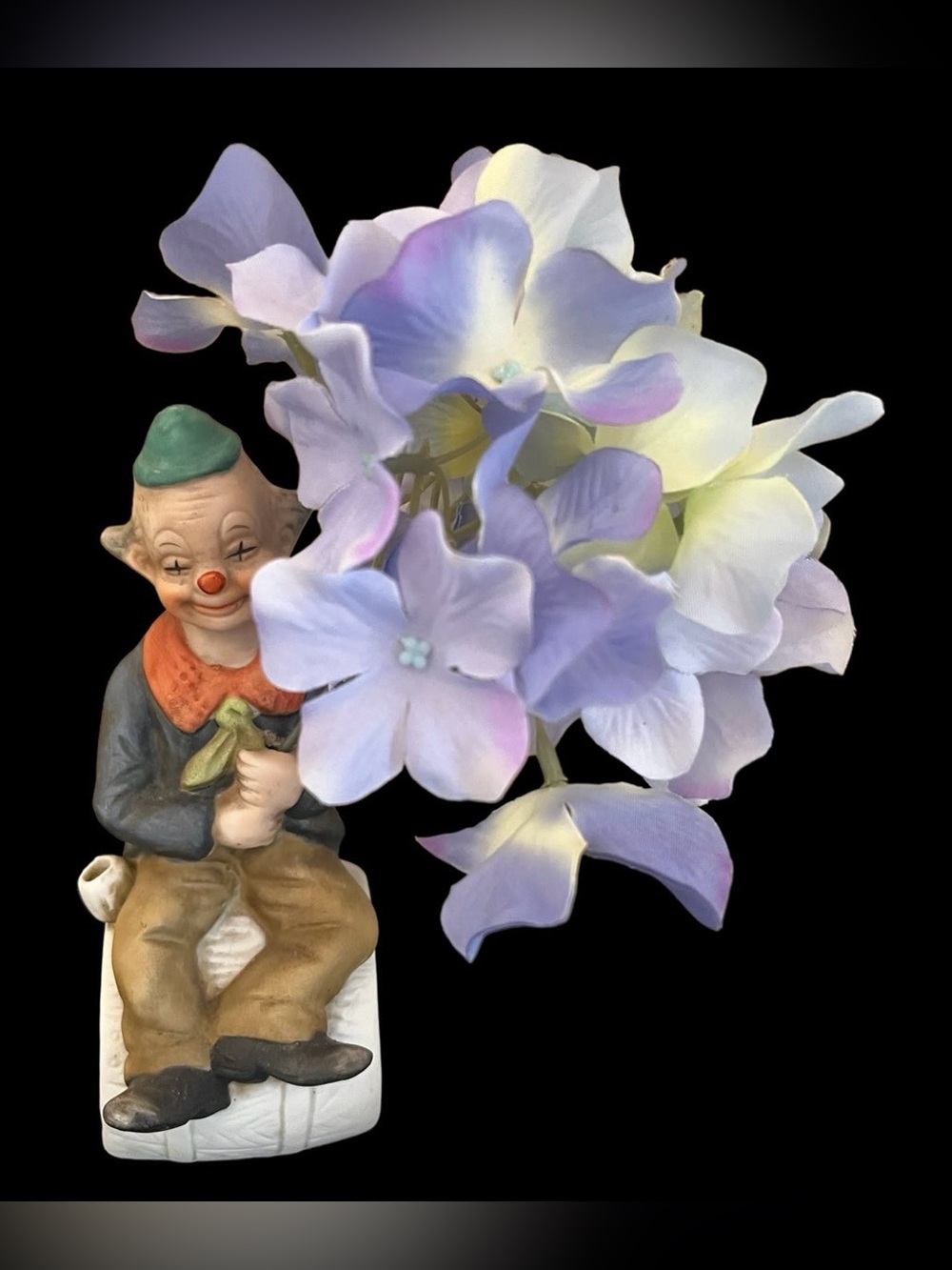 Vintage Ceramic Clown Figurine 6.75” Tall Vase